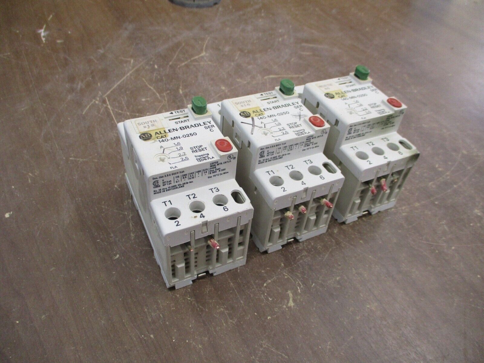 Allen Bradley Manual Starter 140-MN-0250 1.6-2.5A Range 600V *Lot of 3* Used