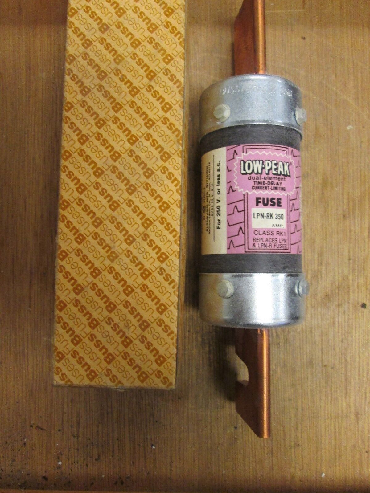 Bussmann Dual-Element Fuse LPN-RK 350 250V 350A New Surplus