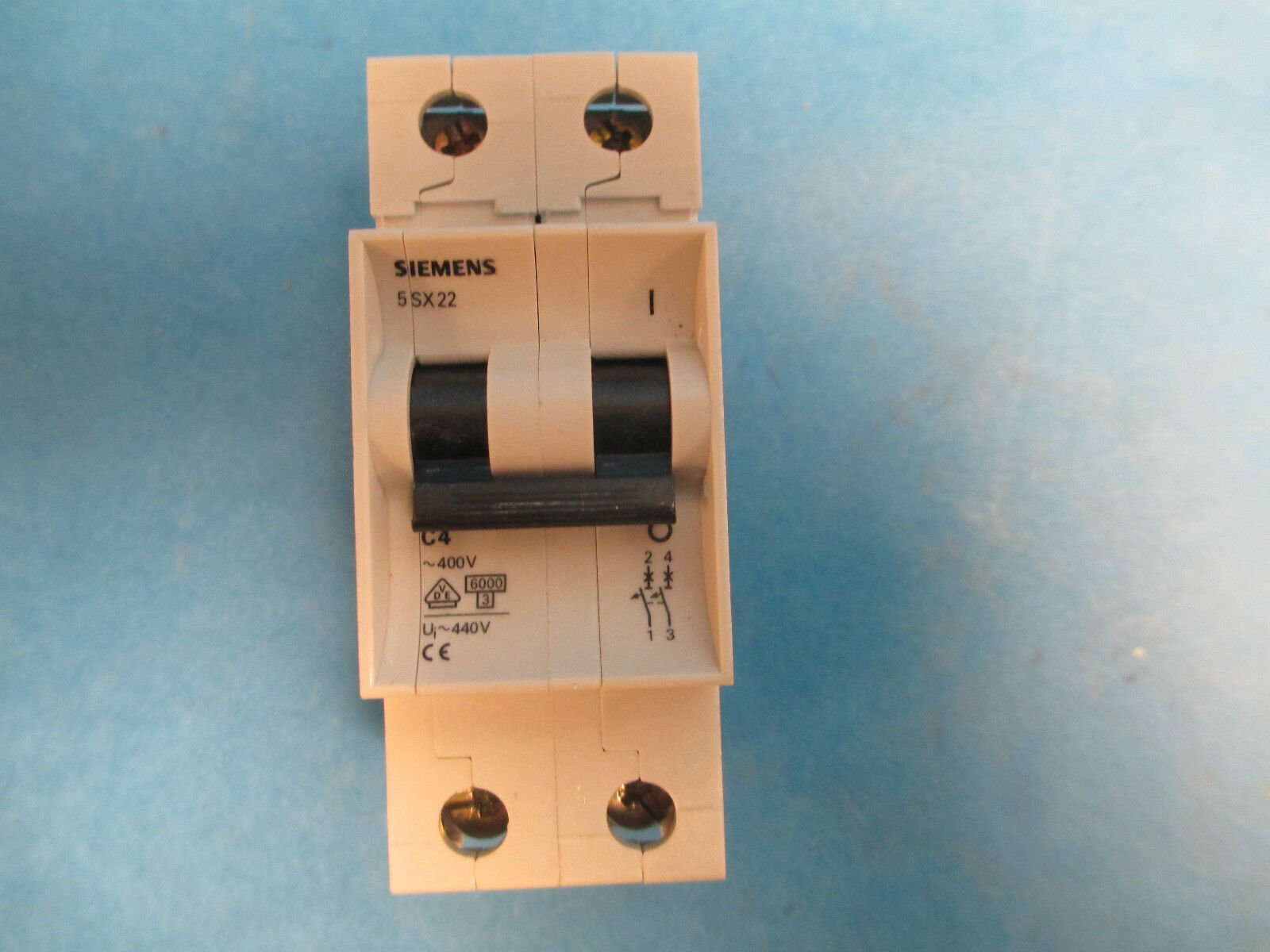 Siemens Circuit Breaker 5SX22 C4, 2P 4A 400/440V Used