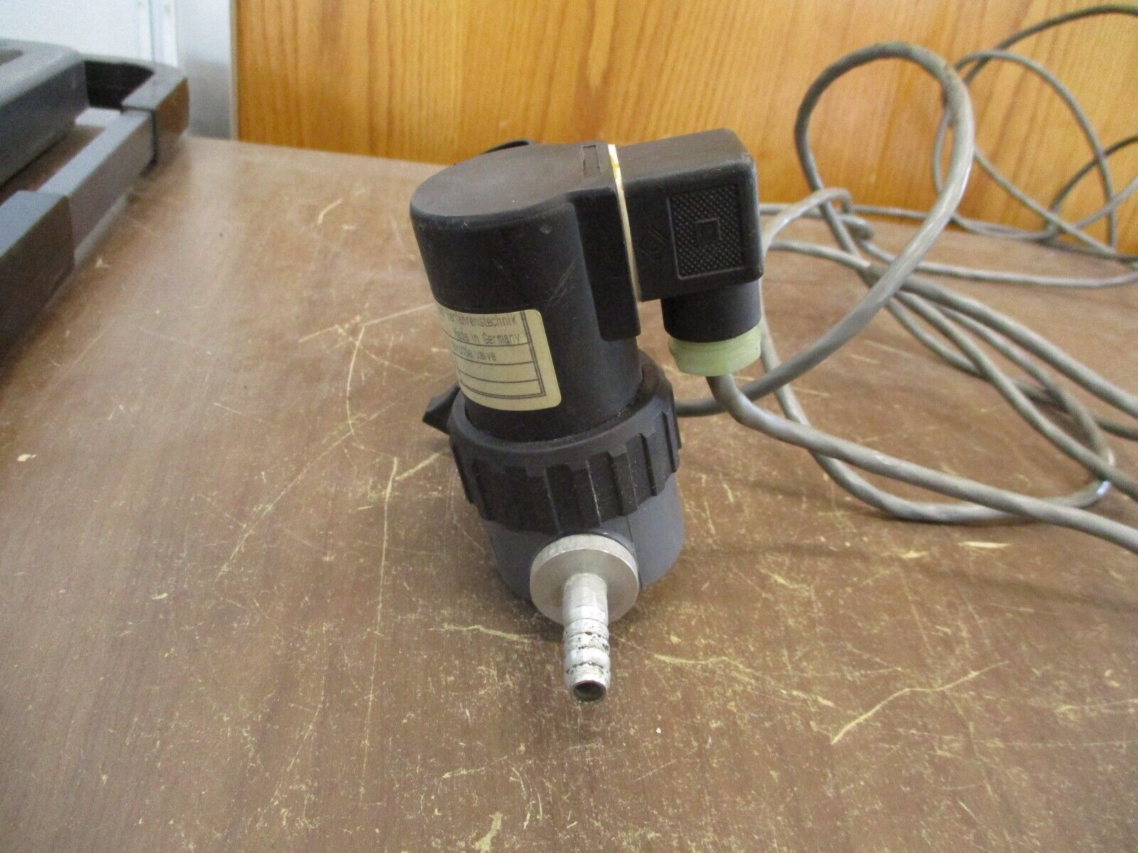 Fischer Solenoid w/ Throttle Valve 0140-0130-00 MV10 24VDC Used