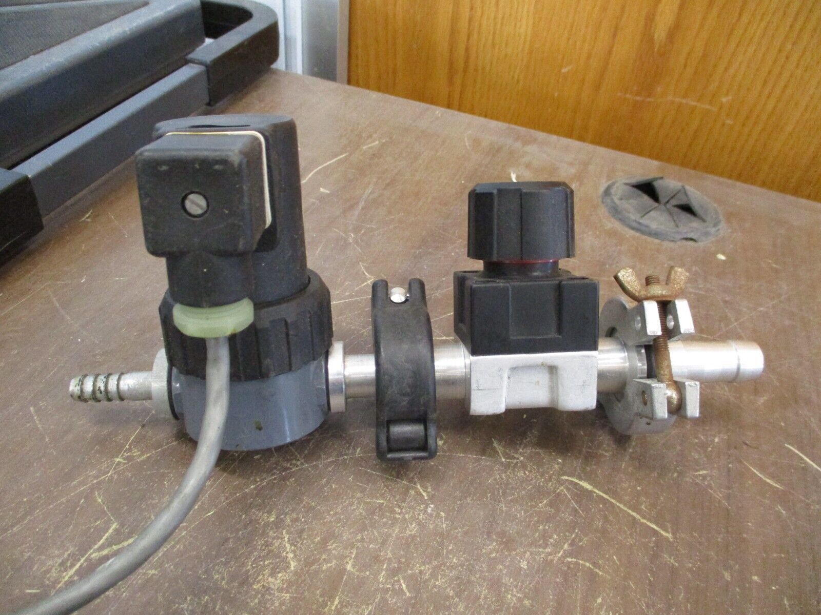 Fischer Solenoid w/ Throttle Valve 0140-0130-00 MV10 24VDC Used