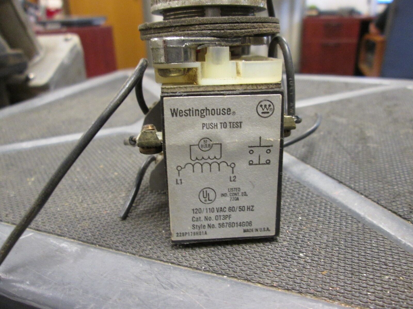 Westinghouse Push Button OT3PF 120 VAC 60 Hz