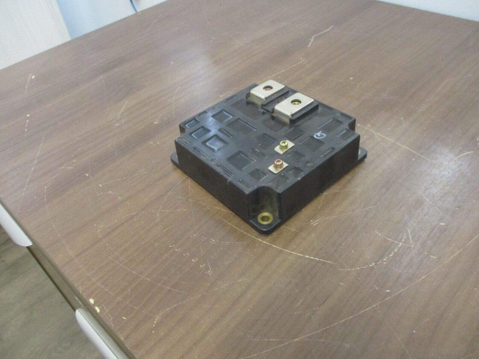 PRX Power Module CM1000HA-24H *Chipped Mounting Corner* Used