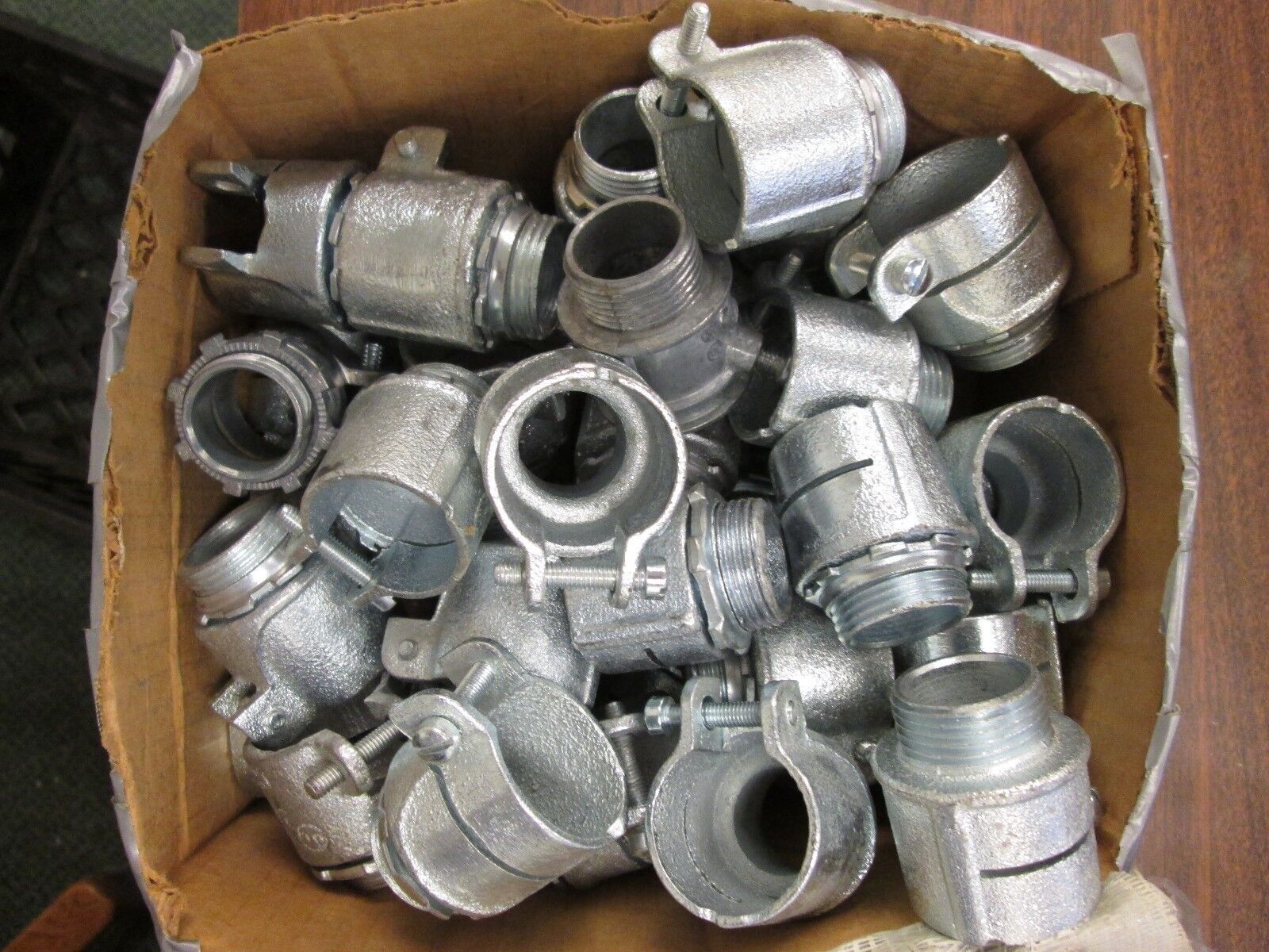 Misc Brands Squeeze Connector Size 3/4" Approx 44 Used