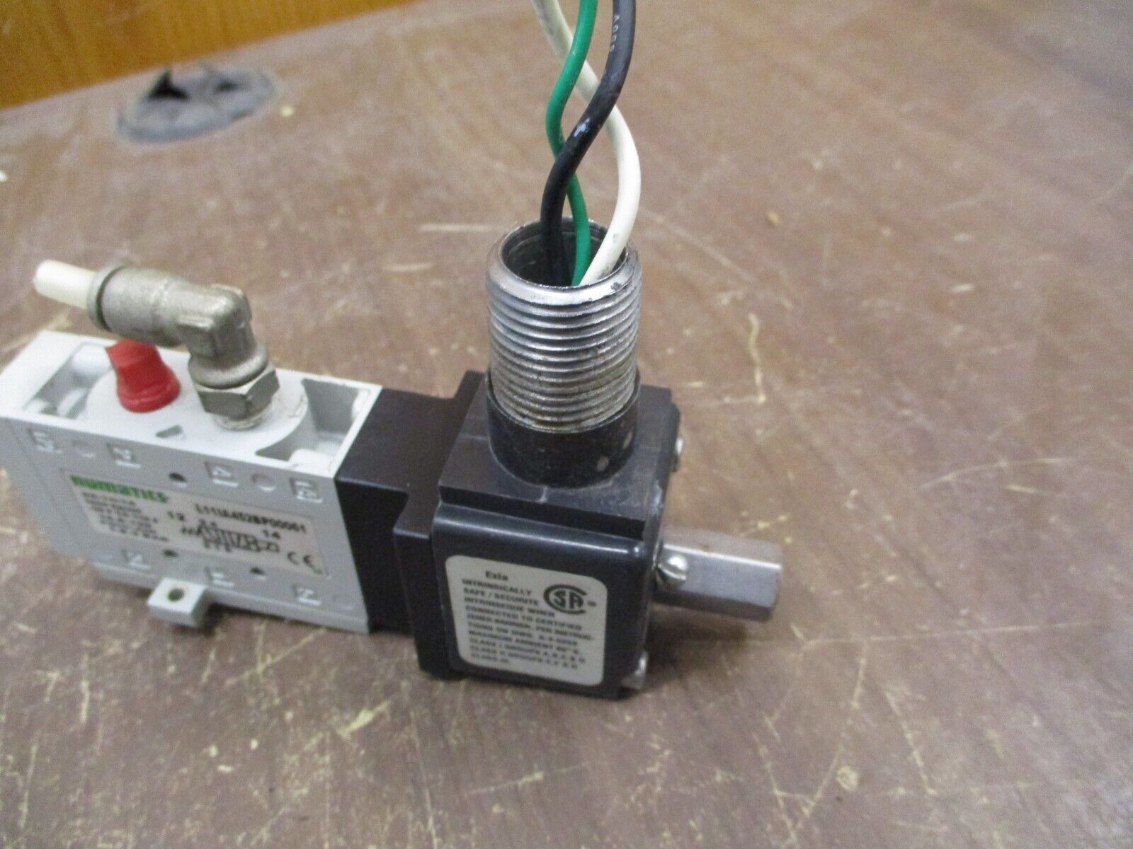 Numatics Solenoid Air Control Valve L11IA452BP00061 14.5-120PSIG -10-115°F Used