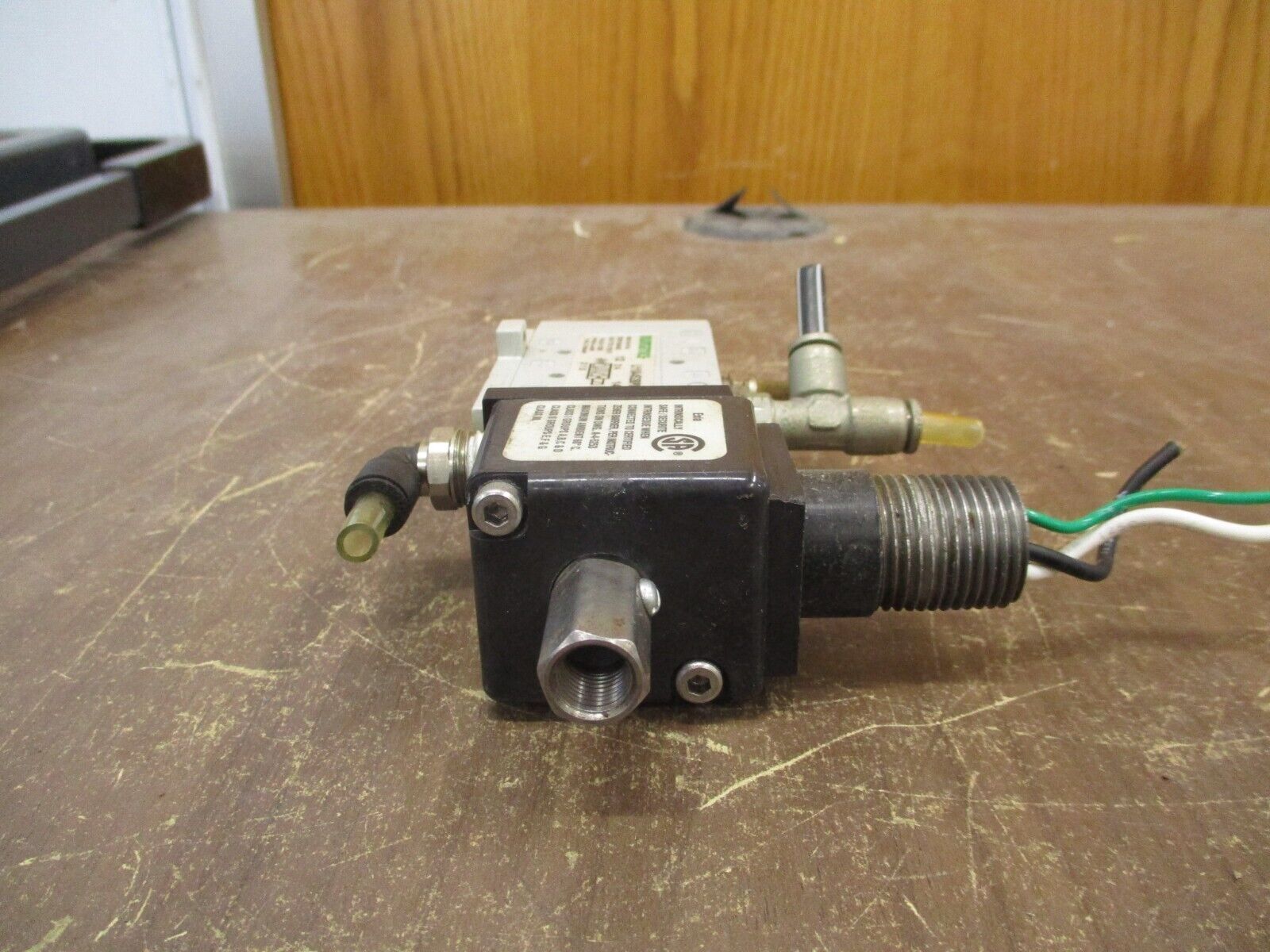 Numatics Solenoid Air Control Valve L11IA452BP00061 14.5-120PSIG -10-115°F Used