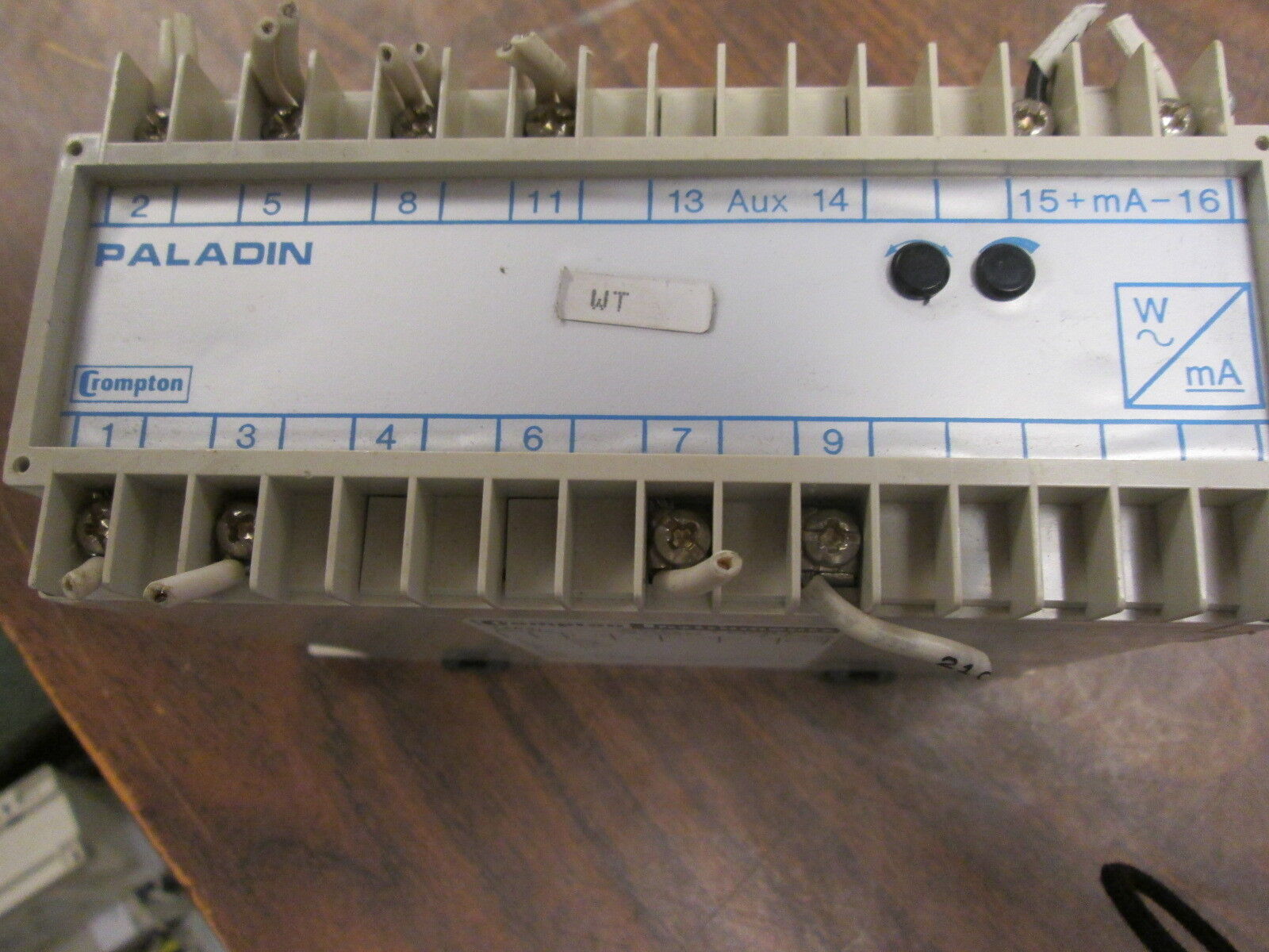 Crompton Paladin Transducer 256-TWMU 120V 60Hz 1000W 4.8A *Broken Mounting Foot*