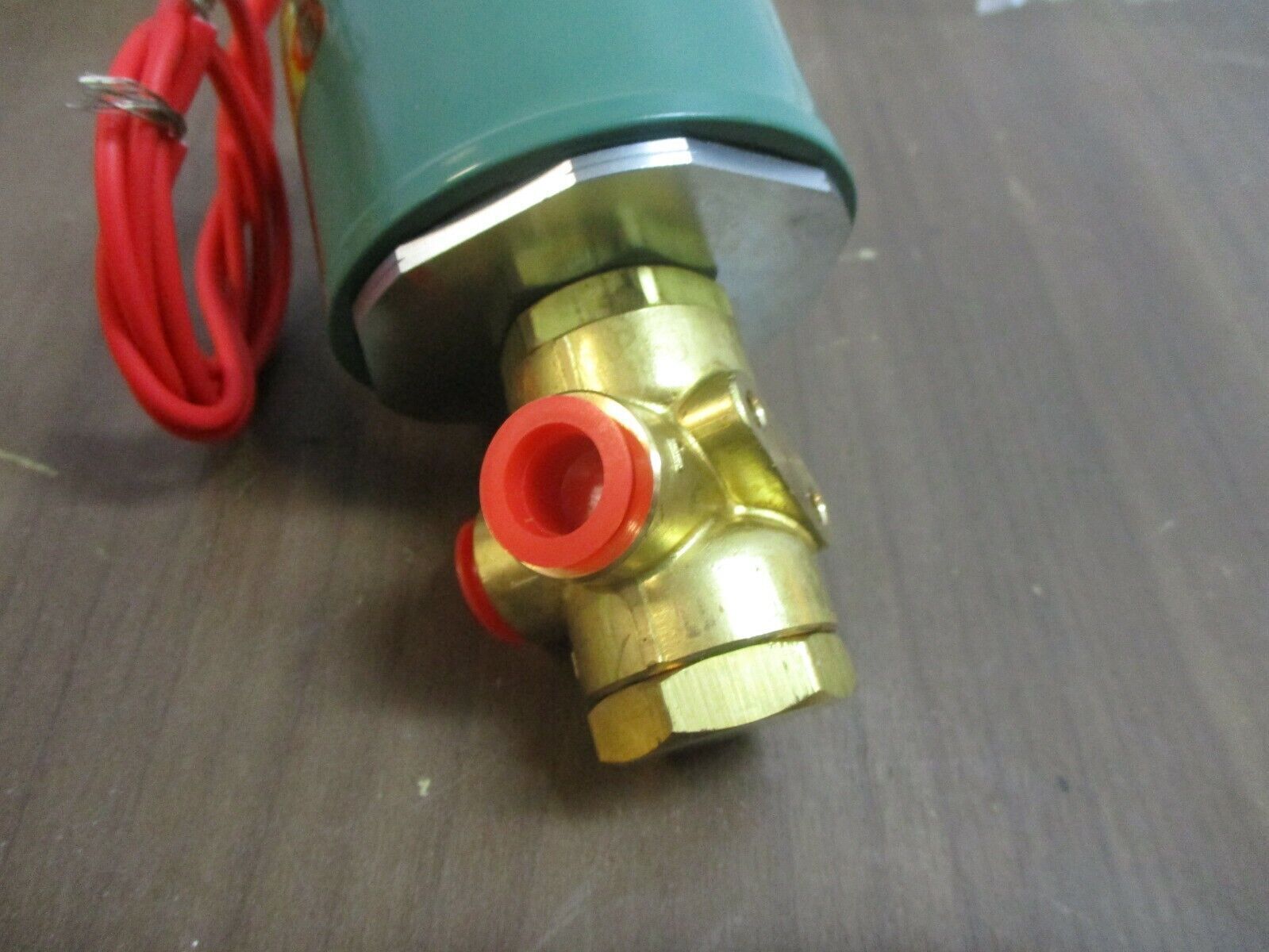 Asco Red Hat Solenoid Valve 8320A090 110/120V 50/60Hz New Surplus