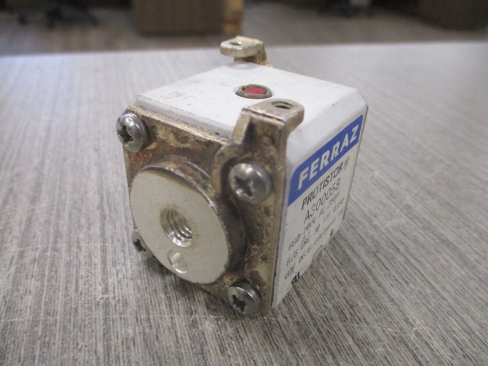 Ferraz Protistor Fuse A300058 350A 660-700V Used