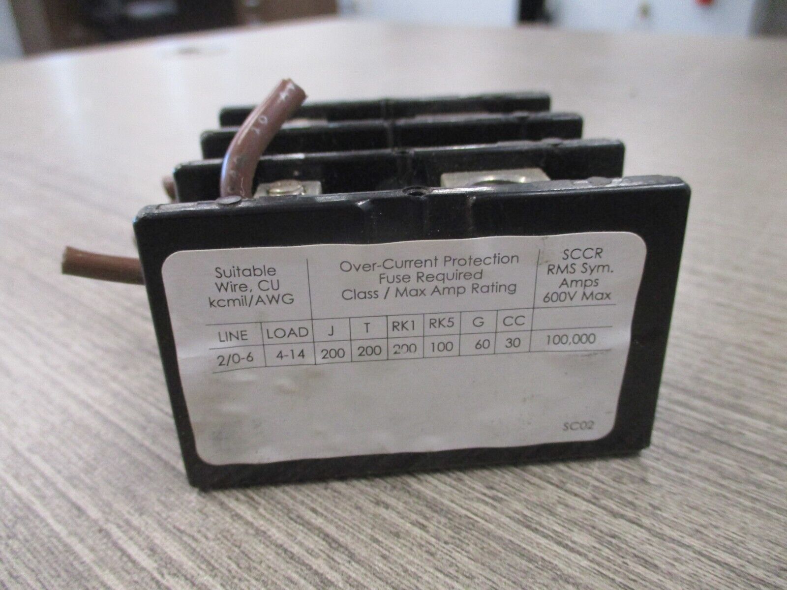 Marathon Power Distribution Block 1423570 2 175A 600V 3P Used