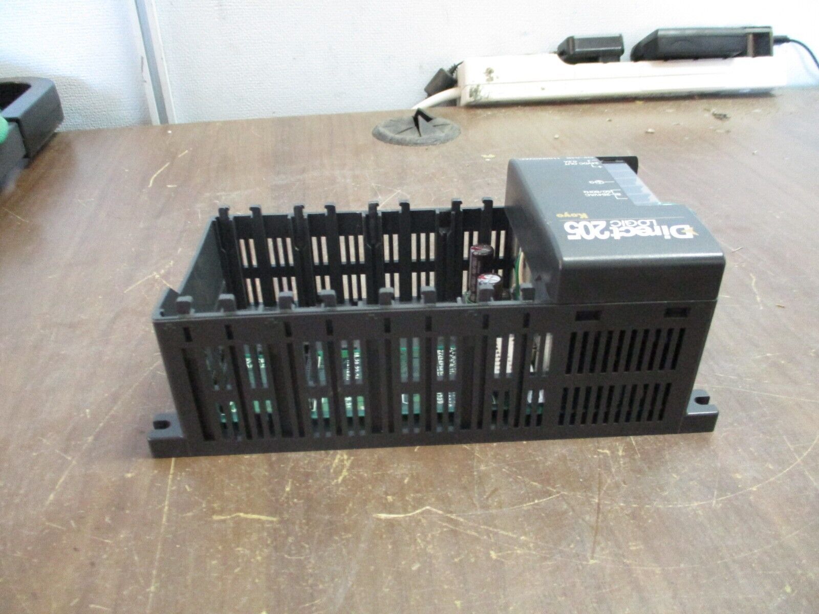 PLC Direct DirectLogic 205 Rack D2-04B 4-Slot Used
