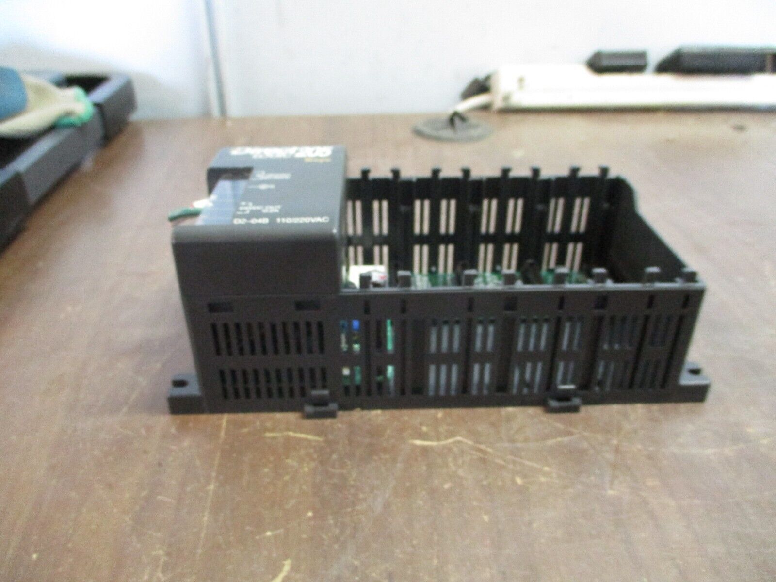 PLC Direct DirectLogic 205 Rack D2-04B 4-Slot Used