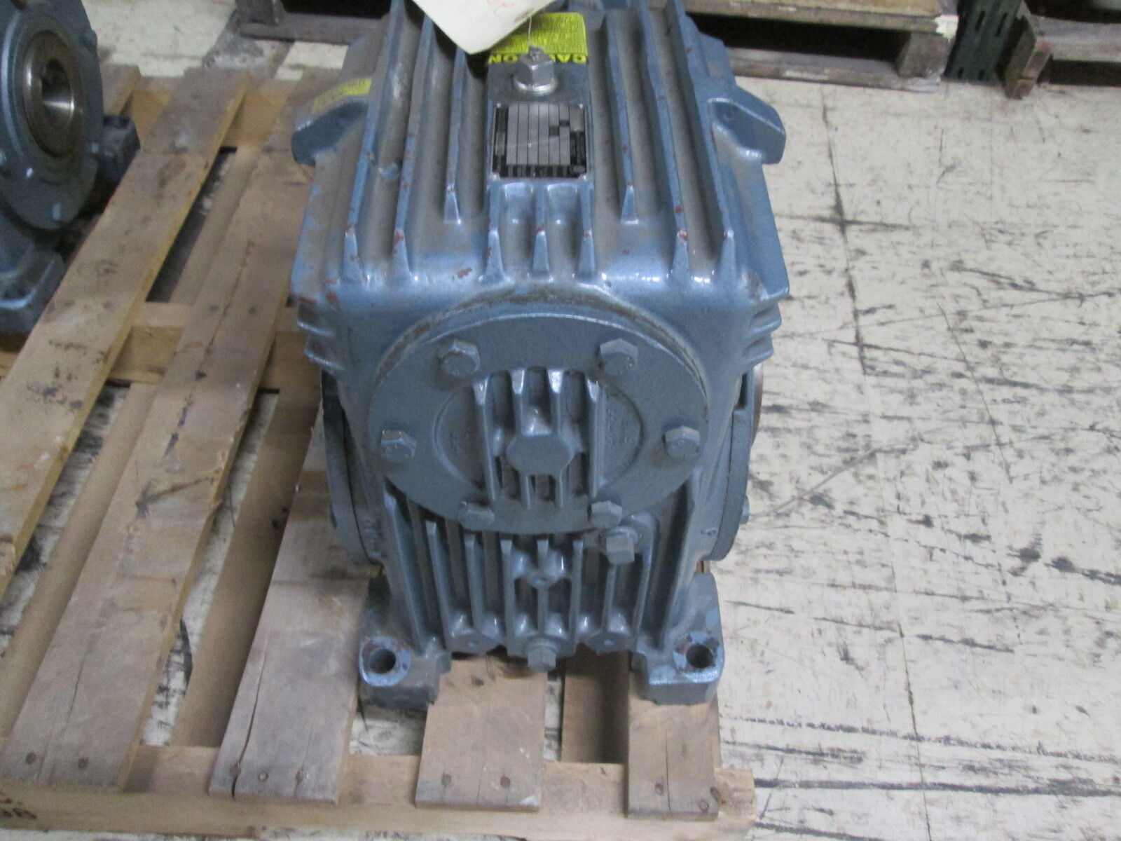Textron Cone Drive w/ Accudrive Reducer & Hand Crank DBSHO50B494-1 Ratio 400:1