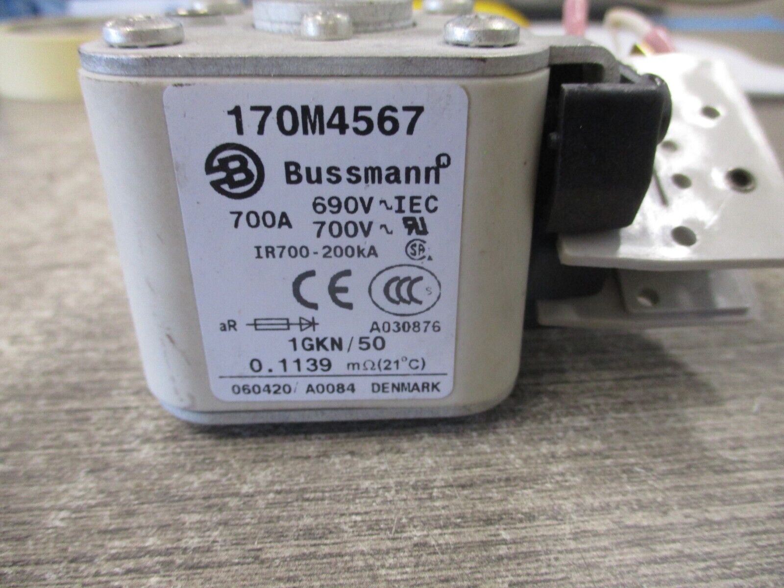 Bussmann Fuse 170M4567 700A 700V Used