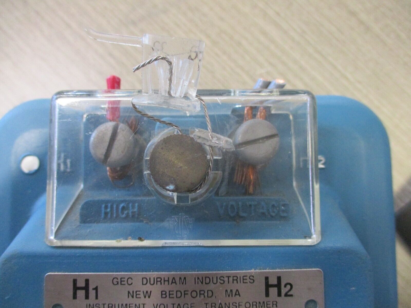 GEC Durham Type DB Voltage Transformer 1054 500 VA Ratio 2.5:1 300 : 120 V Used.