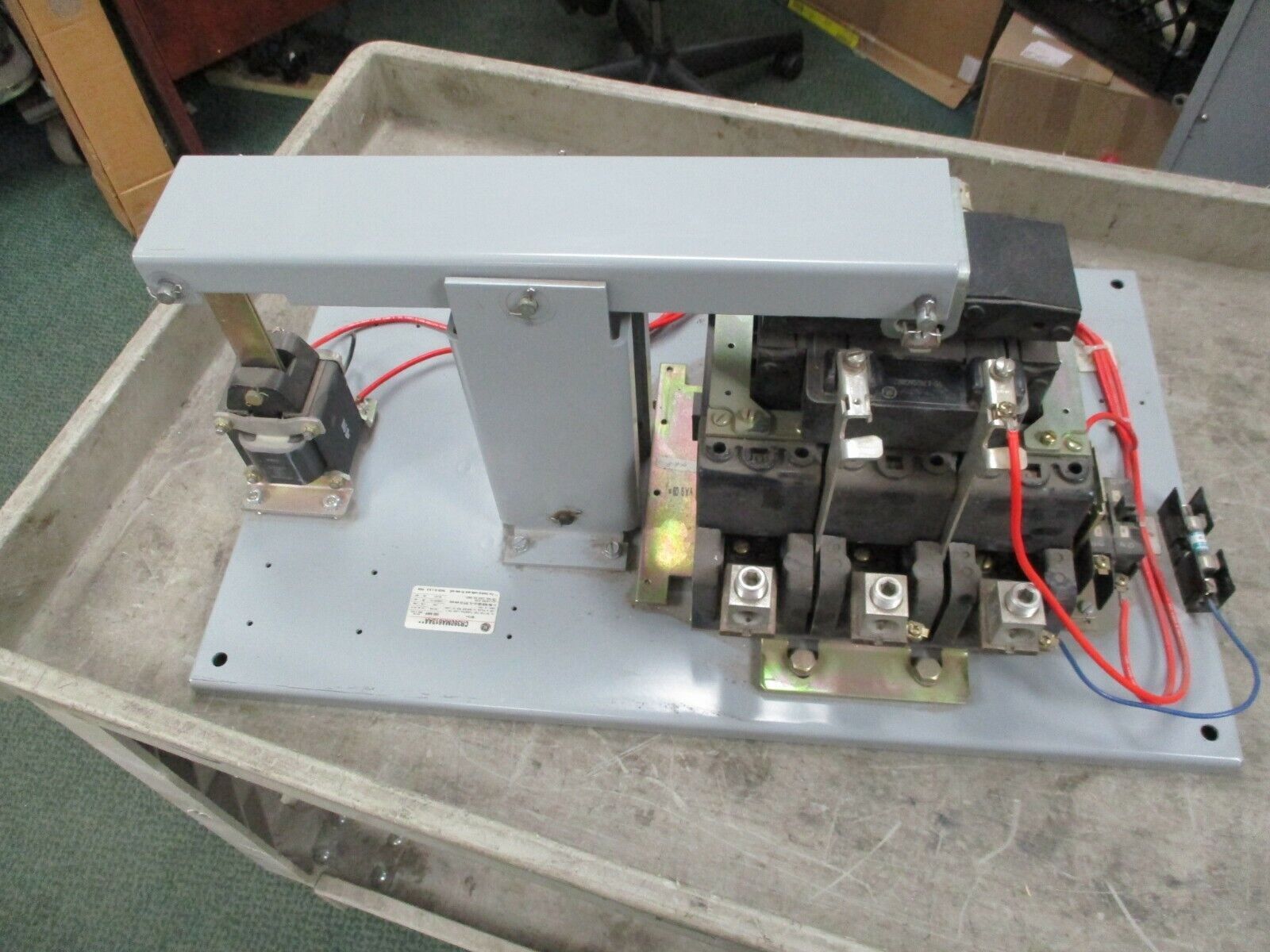 GE Lighting Contactor CR360MA613AA** 200A 600V 115-120V Coil Used