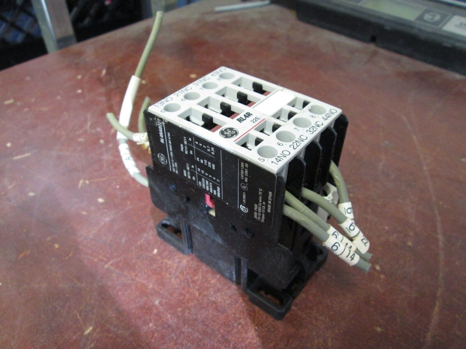 GE Contactor RL4RA022T 480V Coil 20A 600V Used
