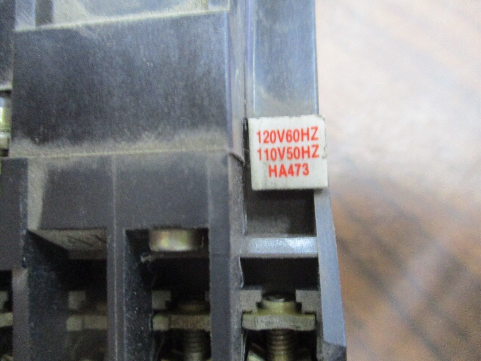 Allen-Bradley Contactor 700-F220A1 600V 10A, 120V Coil