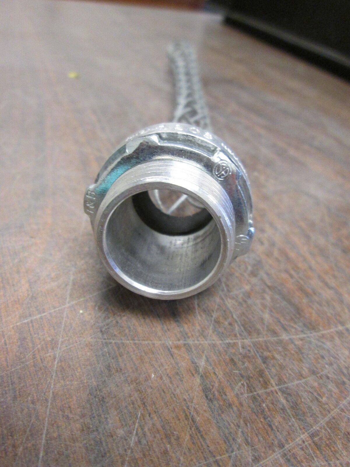 Hubbell Kellems Grip 073-03-1203 Lot of 3 size .54-.73 Used