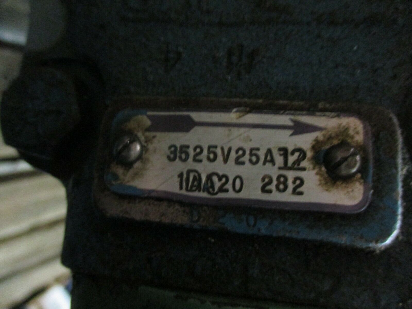 Eaton/Vickers Hydraulic Vane Pump 3525V25A12 30HP 1200RPM 230/460V 3Ph 60Hz Used