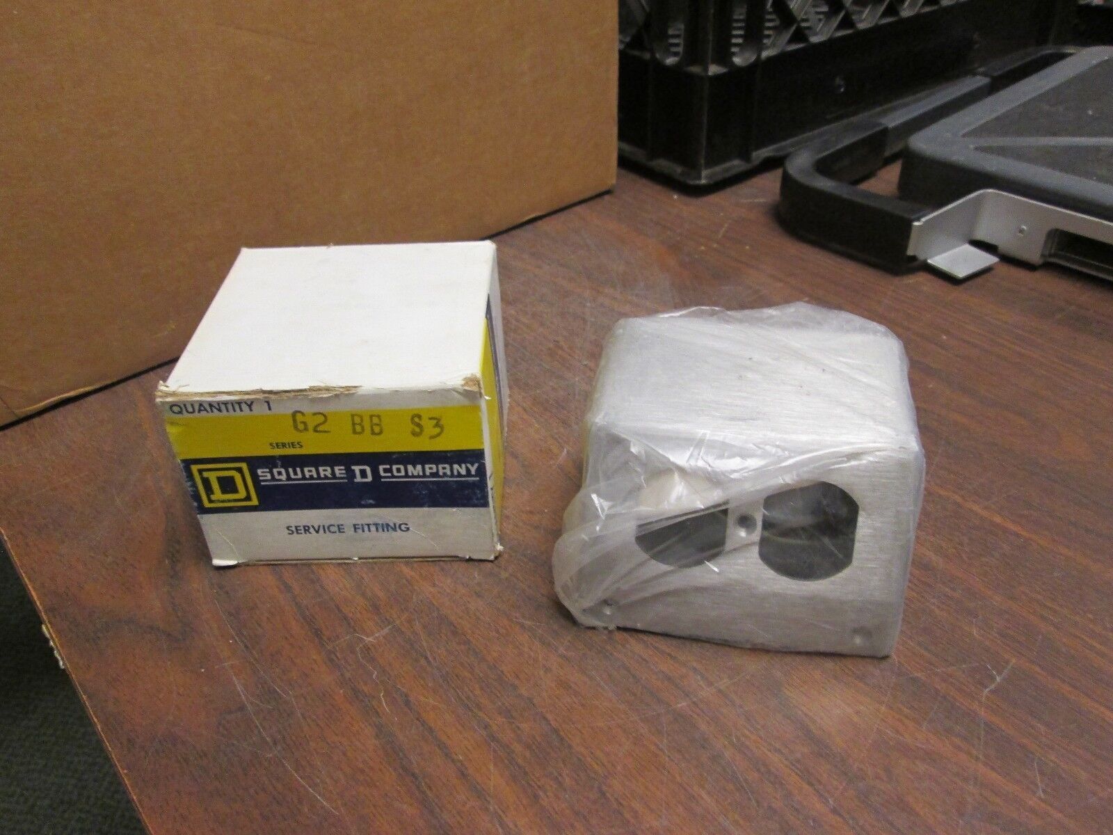 Square D Service Fitting G2 BB S3 New Surplus