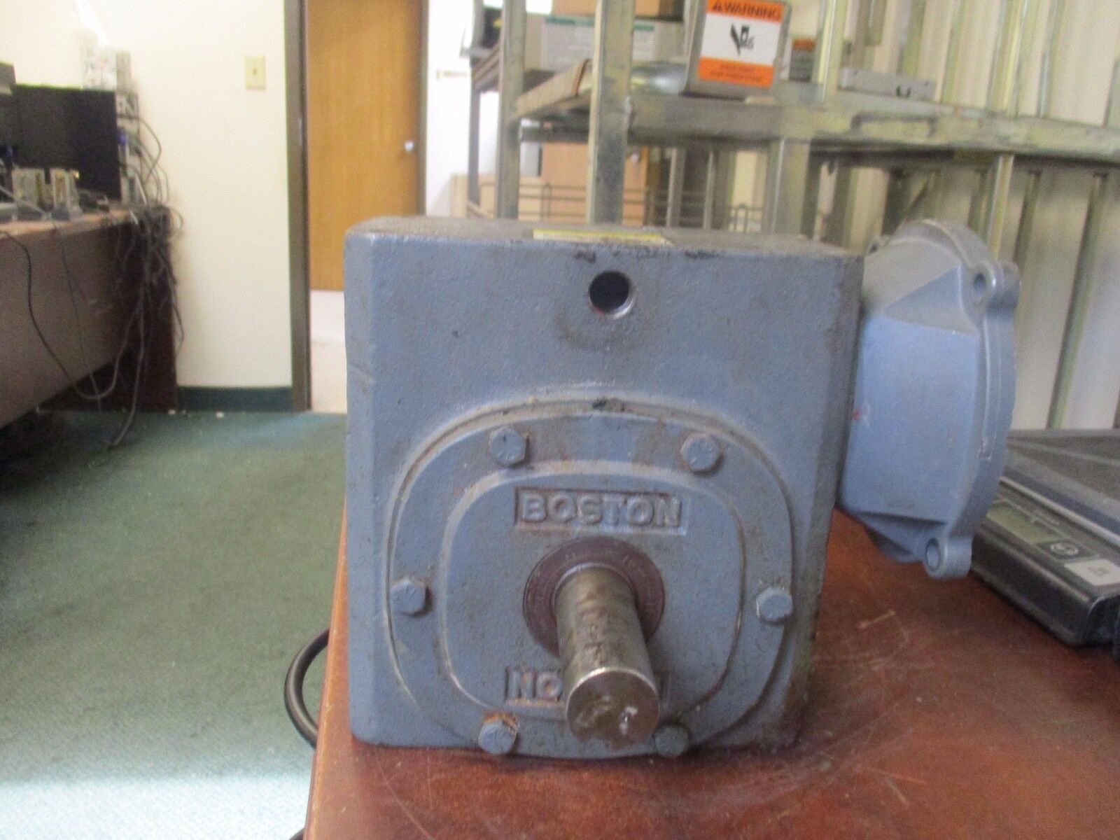 Boston Gear Reducer F726-25-B7-J Ratio: 25:1 1.94 HP In Used