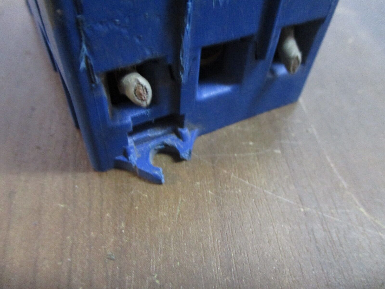 Kraus & Naimer KG41 Selector Switch K300 30A 600V *(2) Broken Mounting Feet*