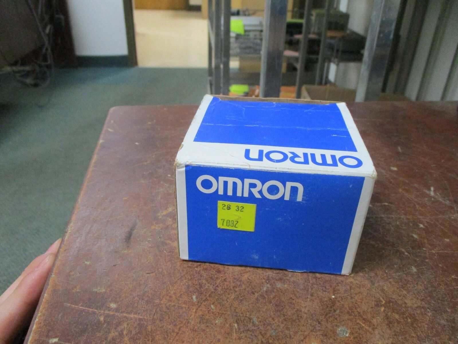 Omron Proximity Switch E2E-X1R5E2 12-24VDC New Surplus