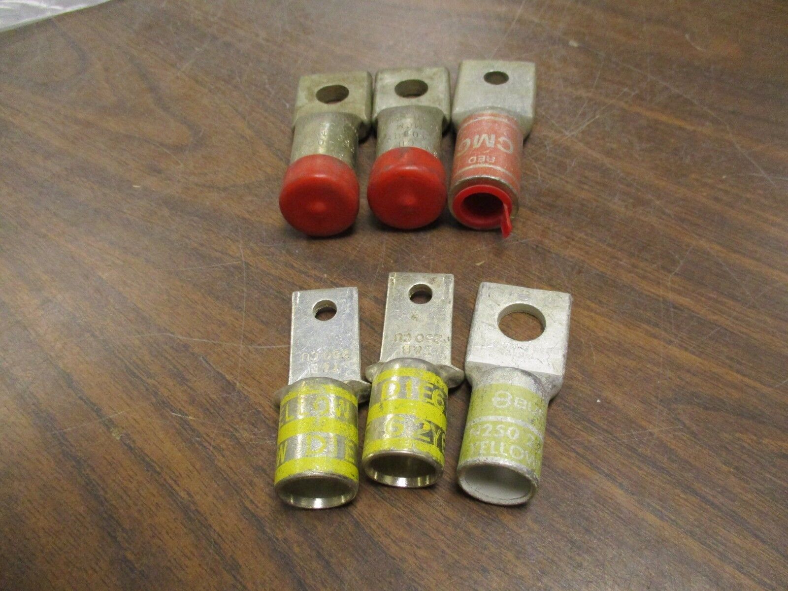 Misc Brands Crimp Lug 250 MCM *Lot of 6* New Surplus