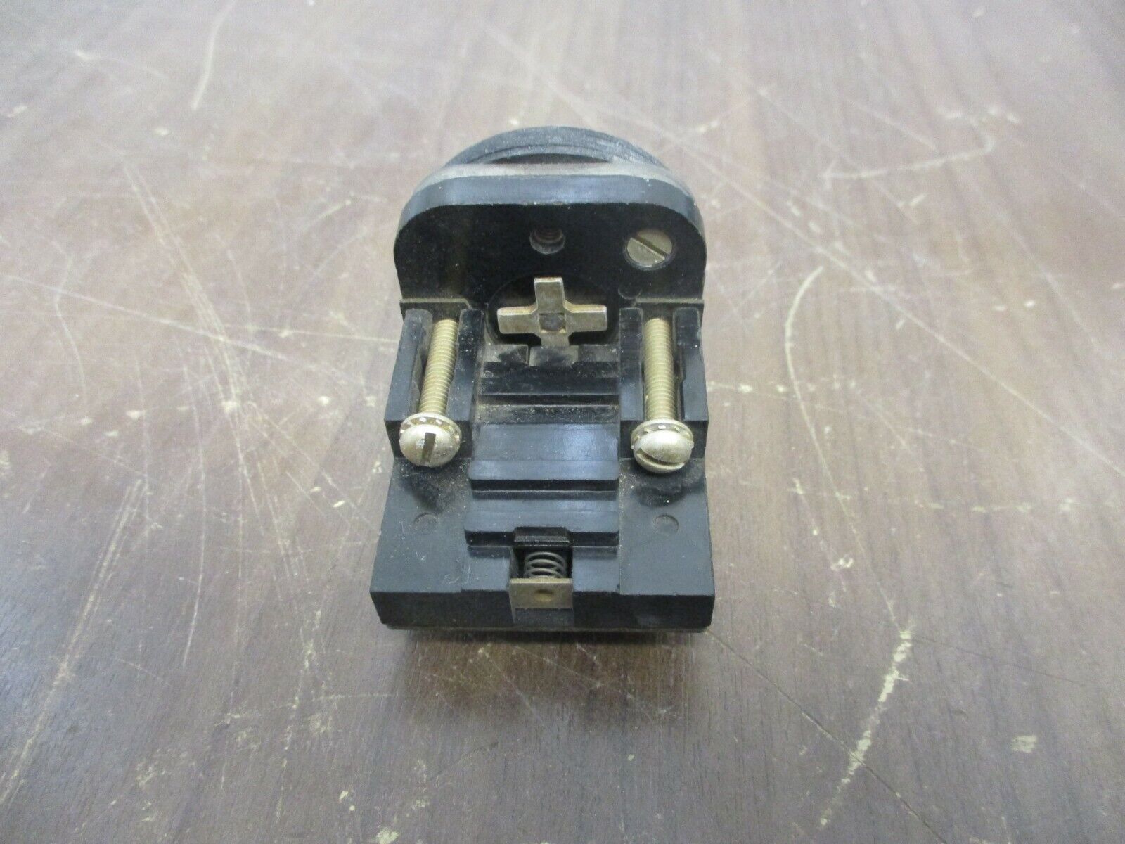 Allen-Bradley Flush Head Push Button 800T-A2D1 Black Used