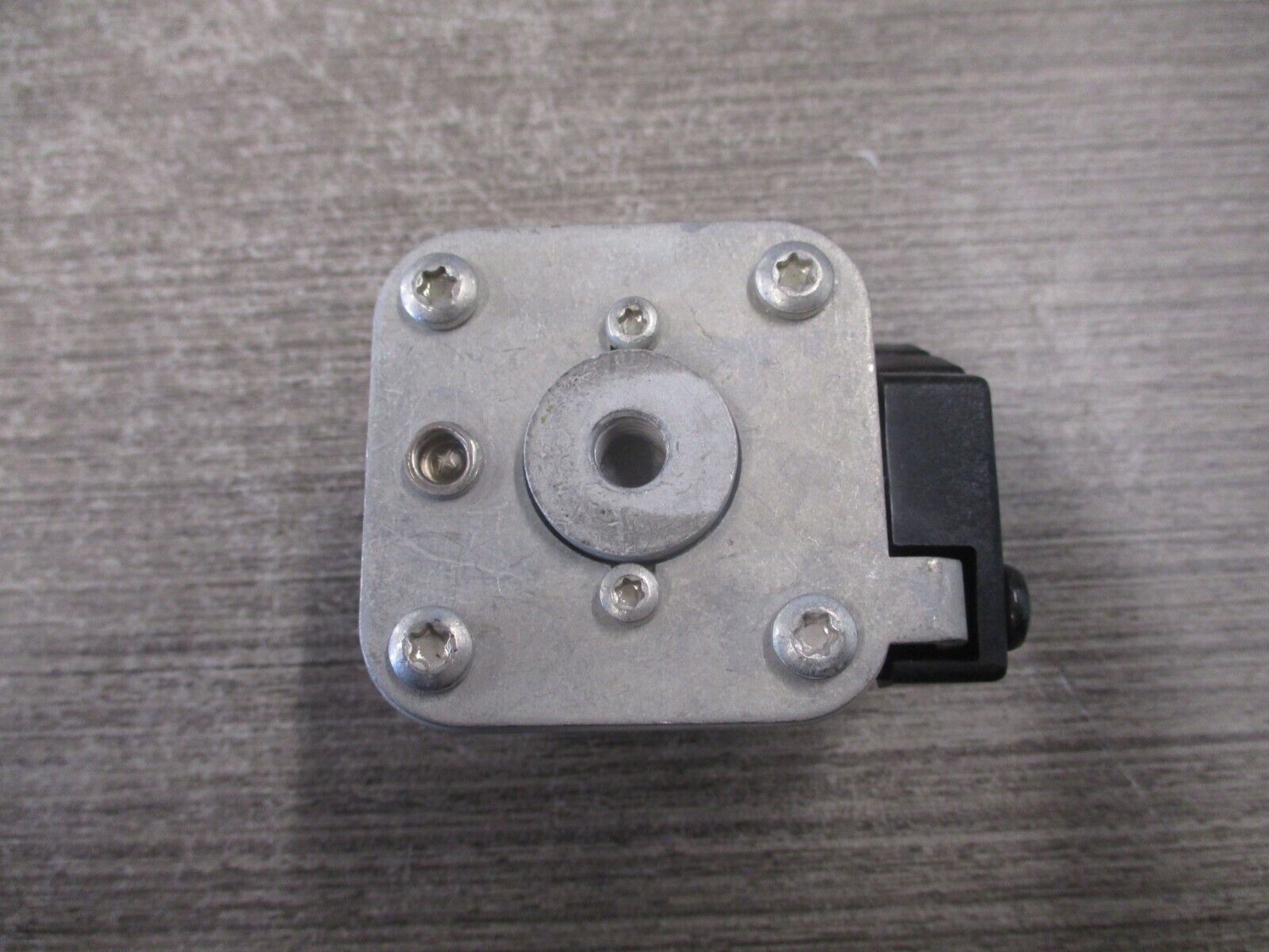 Bussmann Fuse 170M4567 700A 700V Used