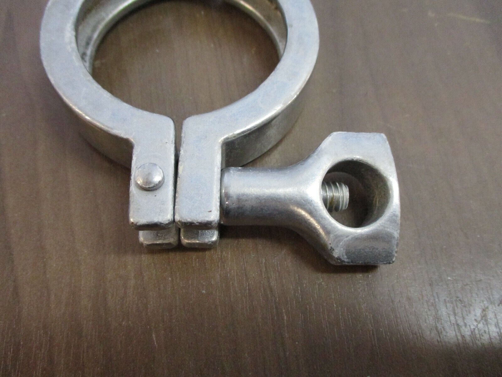 Steel & O'Brien Stainless Steel Sanitary Clamp 150329T05 Size: 2" *Lot of 3*