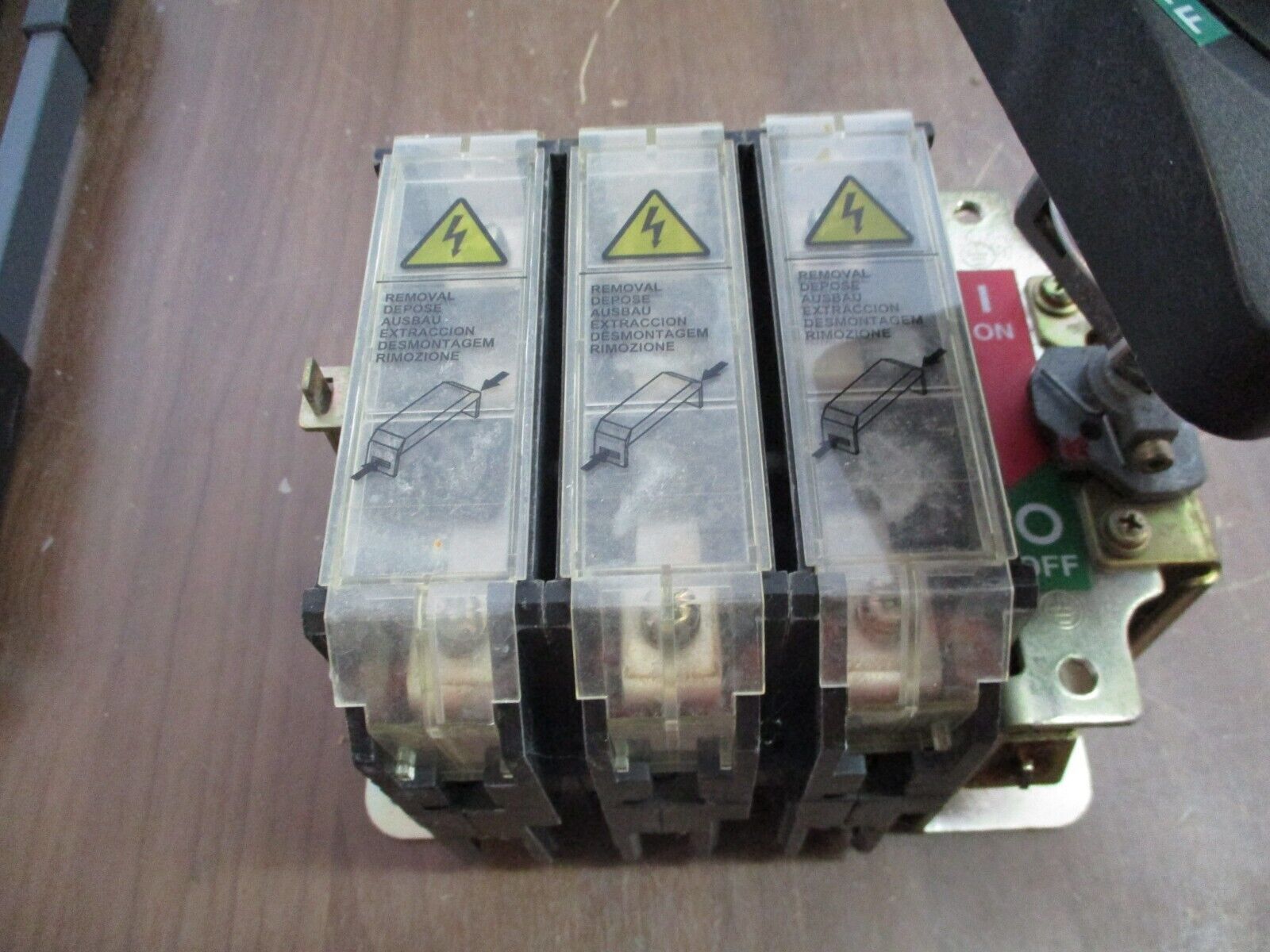 Allen-Bradley Fusible Disconnect Switch 194R-NJ100P3 Ser. B 100A 600V 3Ph Used