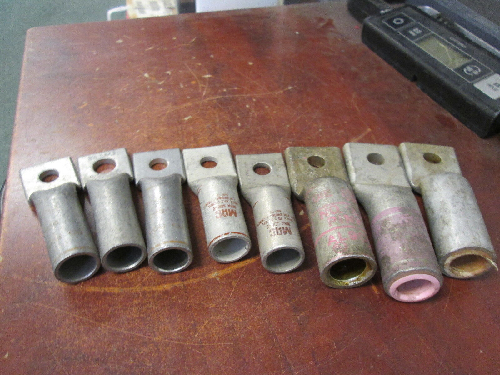 Miscellaneous Brands Crimp Lug 500 STR CU "Lot of 8" New Surplus