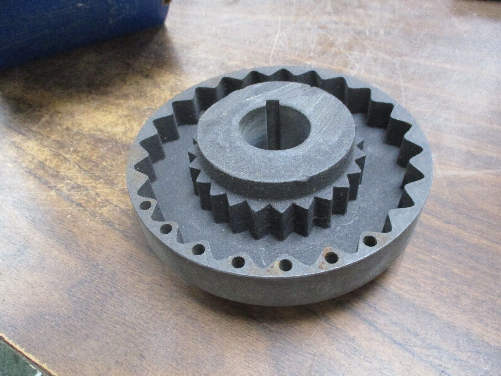 Martin Coupling Flange 8S 1 1/4 New Surplus