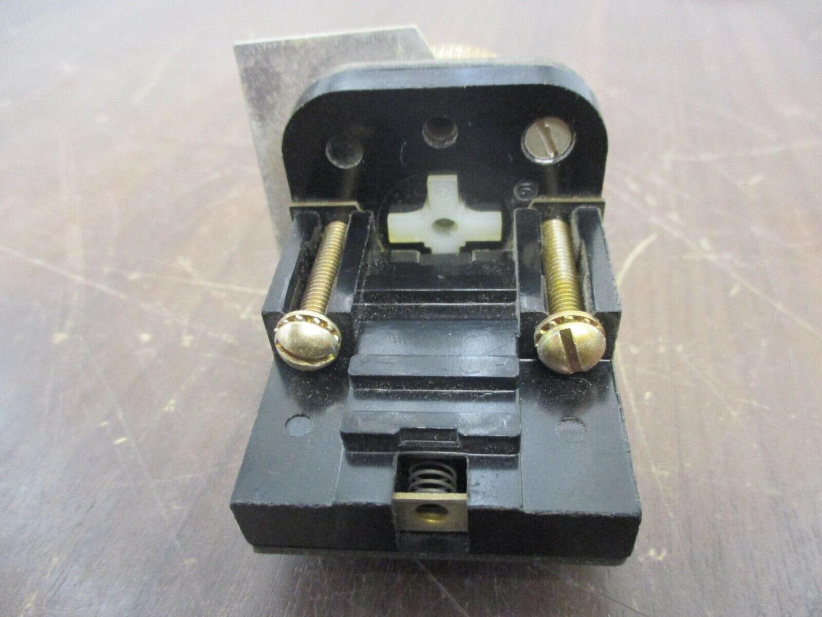 Allen-Bradley Flush Head Push Button 800T-A2A Black Used