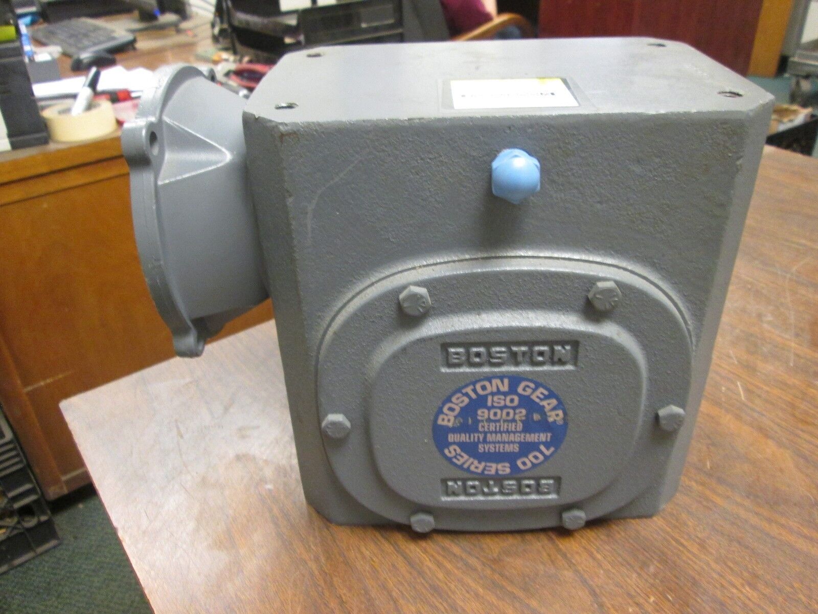 Boston Gear Reducer F732-30-B7-G Ratio 30:1 2.64HP in 2456 In LB Torque Out