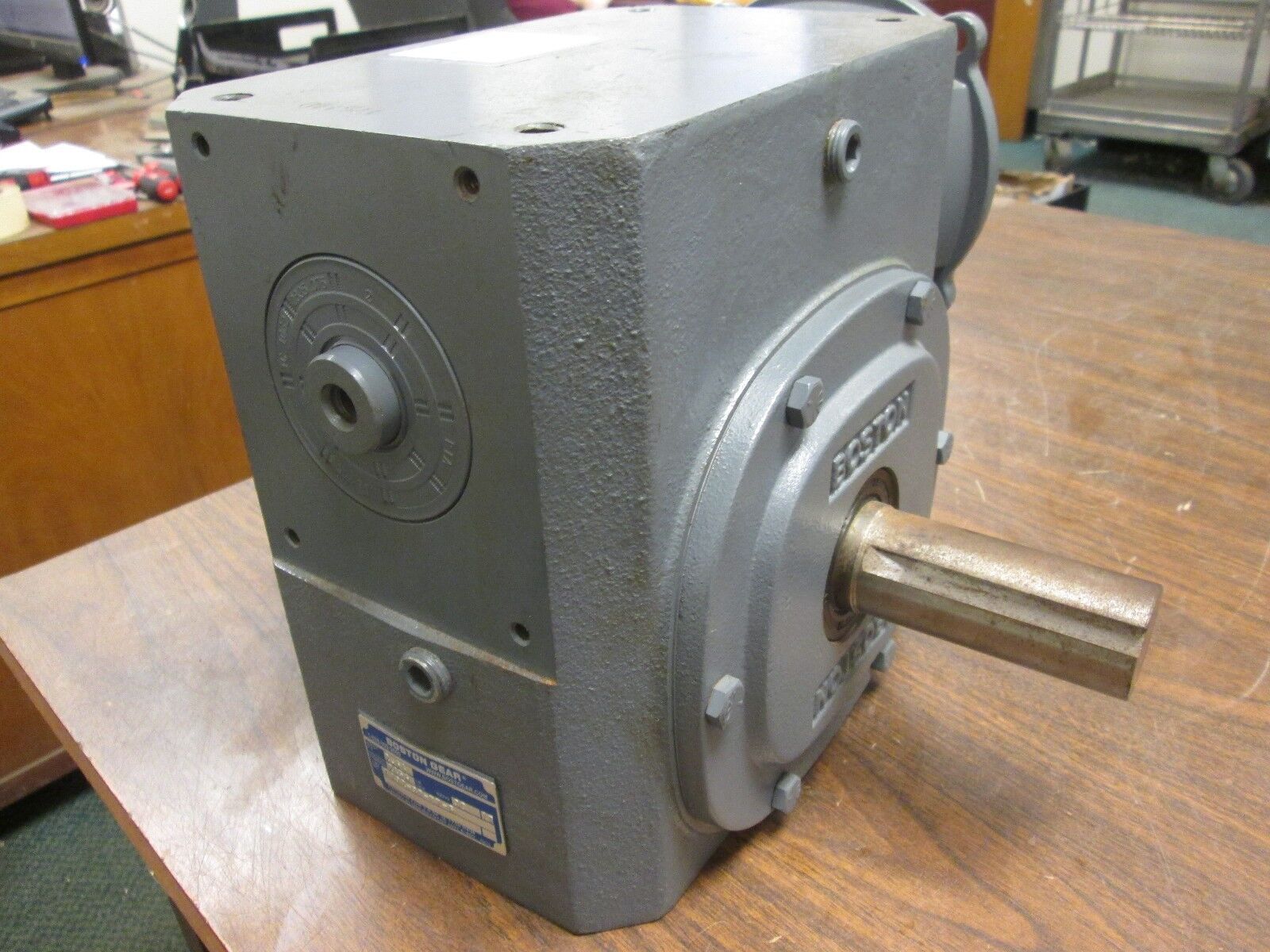 Boston Gear Reducer F732-30-B7-G Ratio 30:1 2.64HP in 2456 In LB Torque Out
