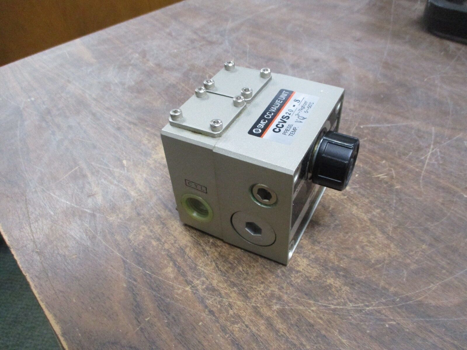 SMC CC Valve Unit CCVS 20-S 3-7 kgf/cm² 5-50°C Used