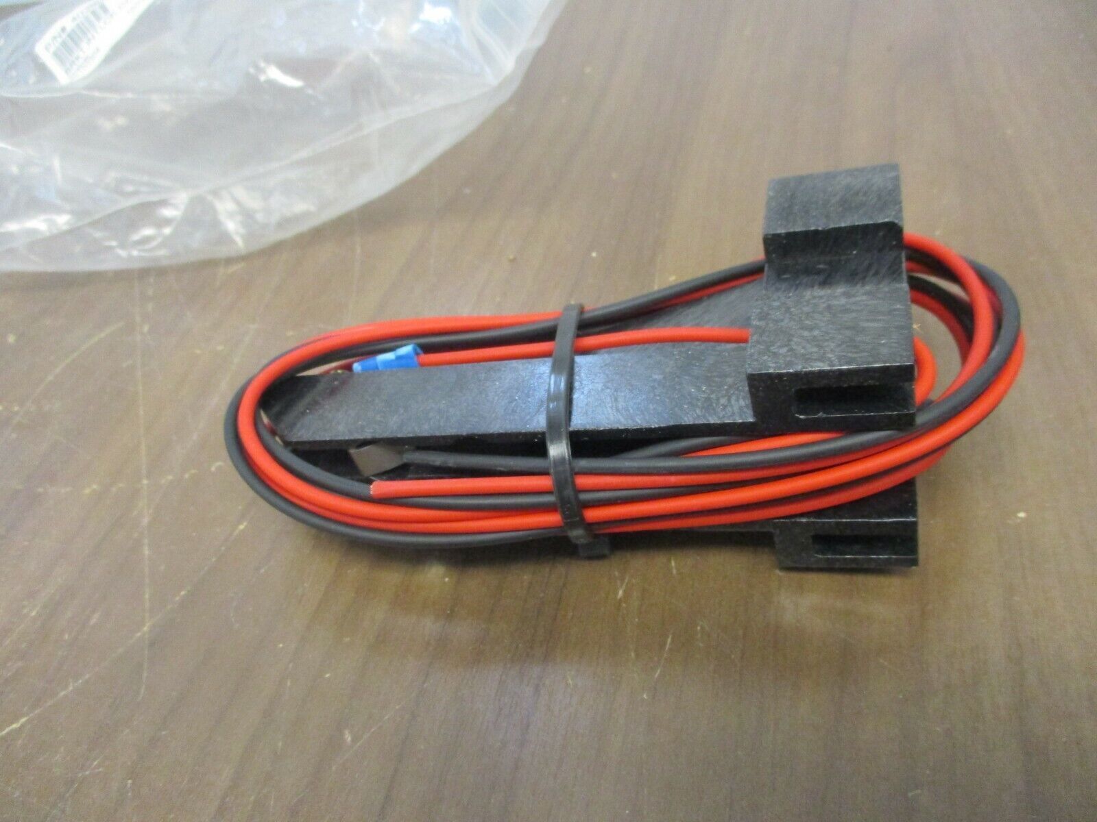 Misc. Brand Bracket Interlock Assembly 40290 New Surplus