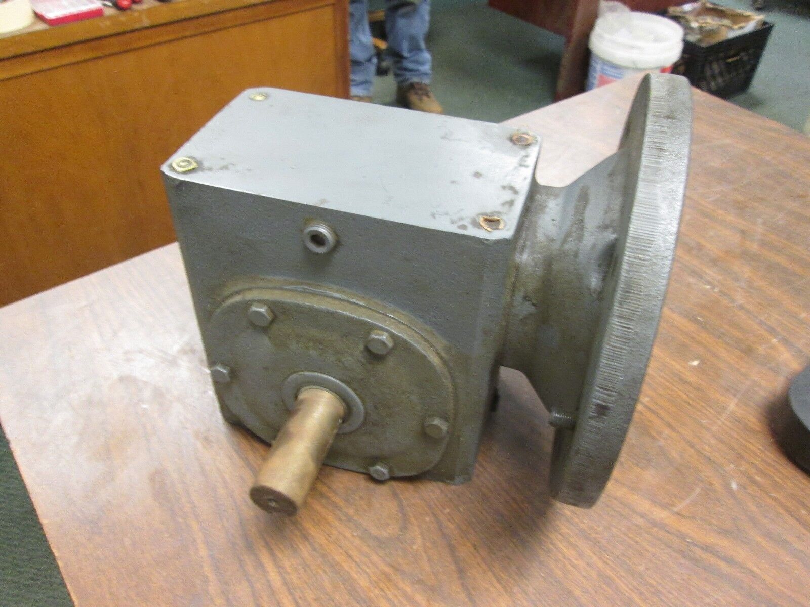Boston Gear Reductor CF326B-10-G1 , 3 HP In, 940 In LB Torque Out, Used