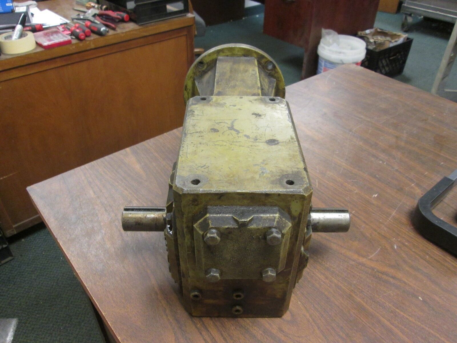 Grove Gear Reducer B262-1 Ratio 15:1 2.36HP In 1100 In LB Torque Out Used