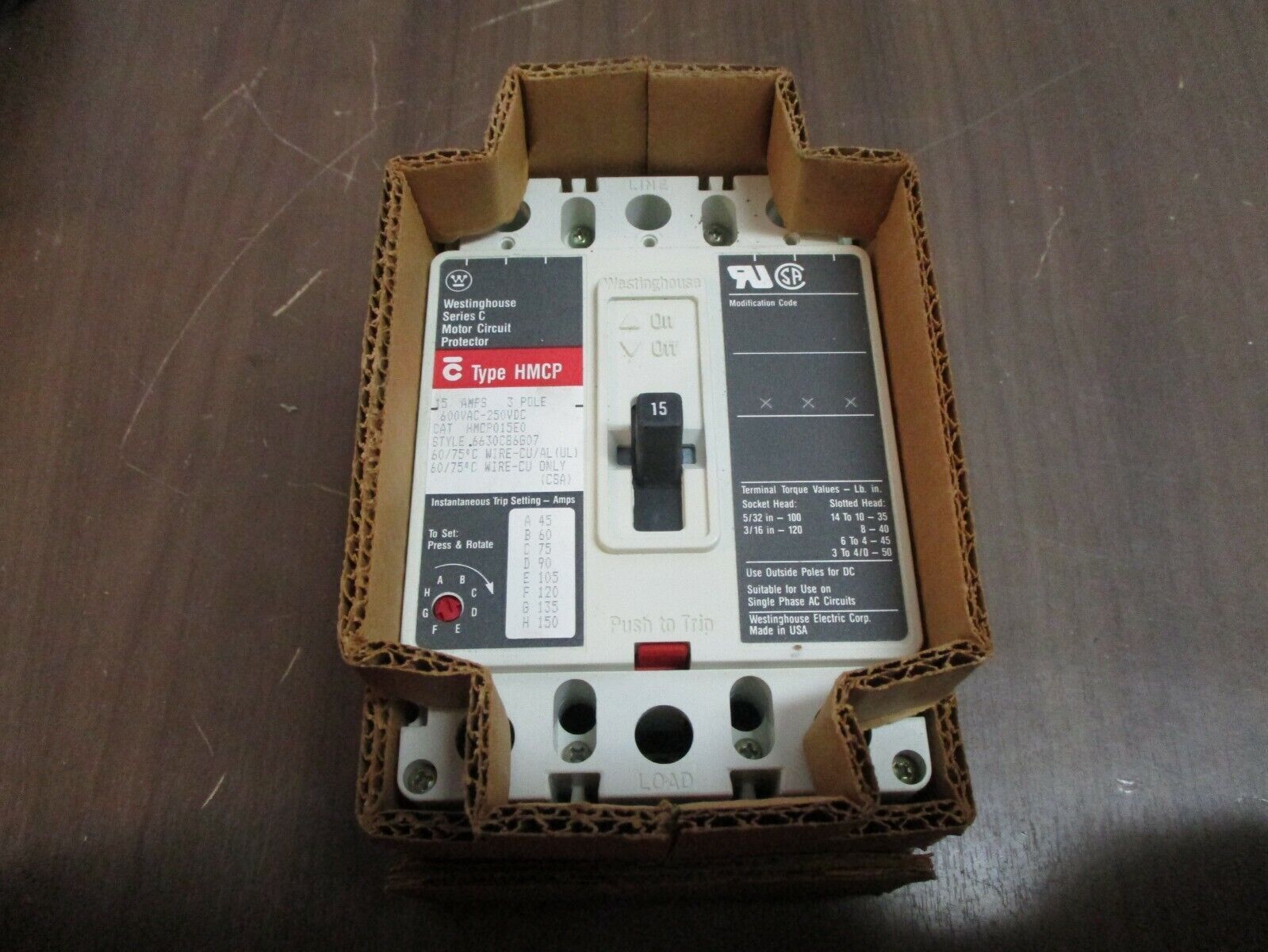 Cutler-Hammer Circuit Breaker HMCP015E0 Style: 6630C86G07 15A 600V 3P