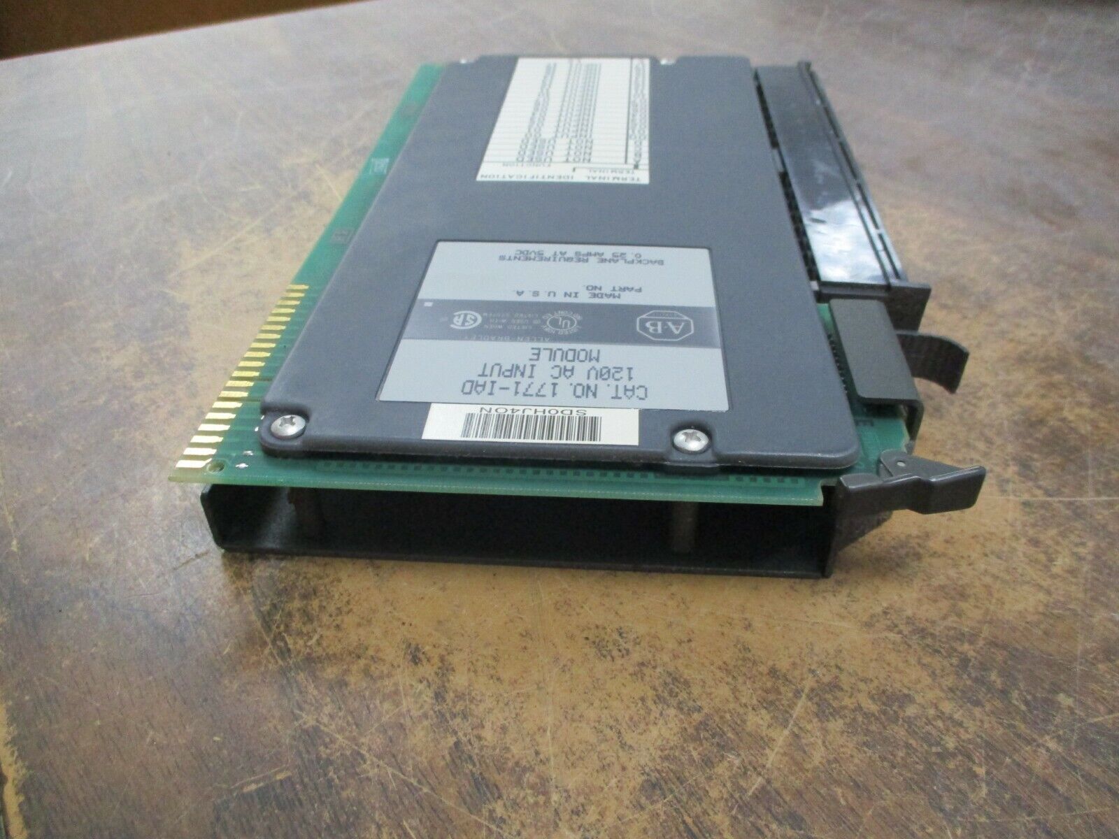 Allen-Bradley AC Input Module 1771-IAD 120V Used
