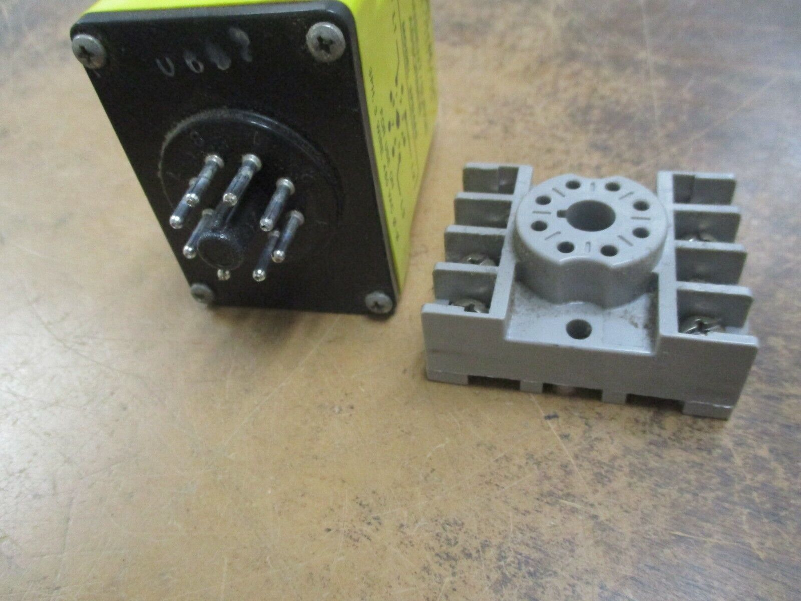 Time Mark Transient/Surge Absorber 3PD480 480V 3Ph 3W Used