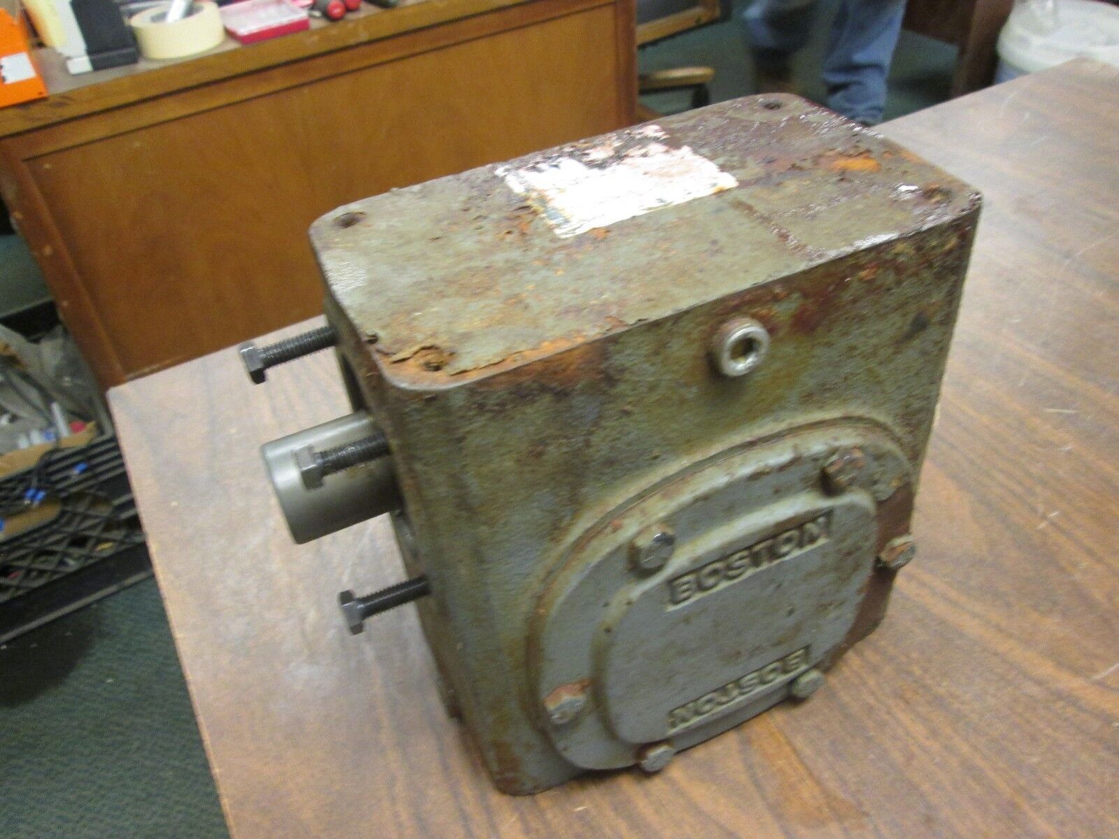 Boston Gear Reducer 726-10-B7-G Ratio 10:1 3.63 HP In 1181 In-LB Torque Out Used