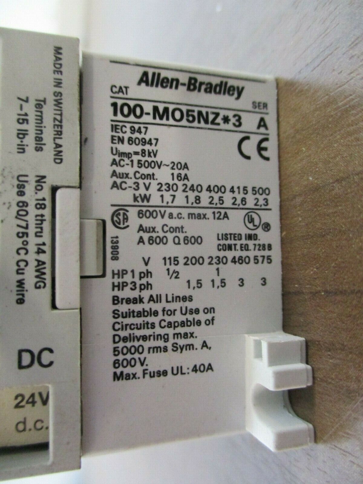 Allen-Bradley Starter 100-MO5NZ*3 / 193-EA1CB 24VDC Coil Trip: 0.32-1.0A Used