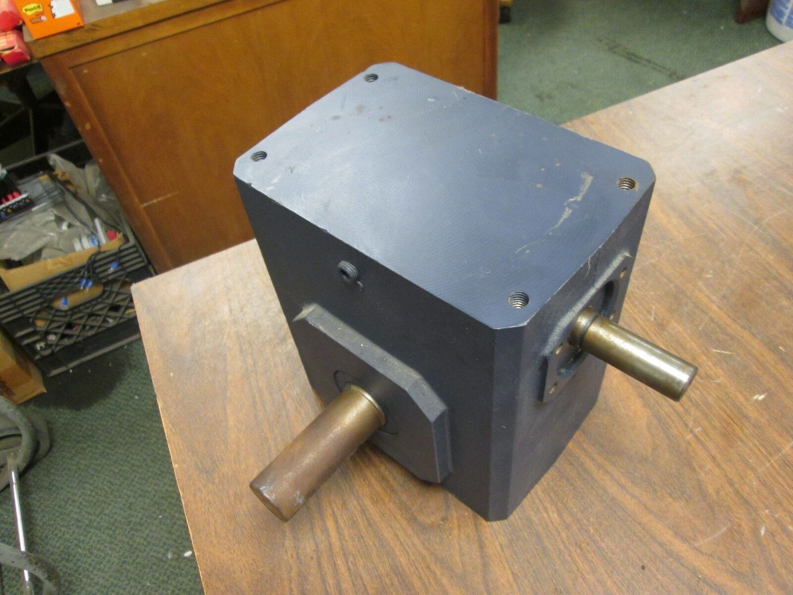 Ohio Gear B832-40-L Iron Man Reducer WB320005.00 Ratio 40:1 2.34 HP In New Surpl