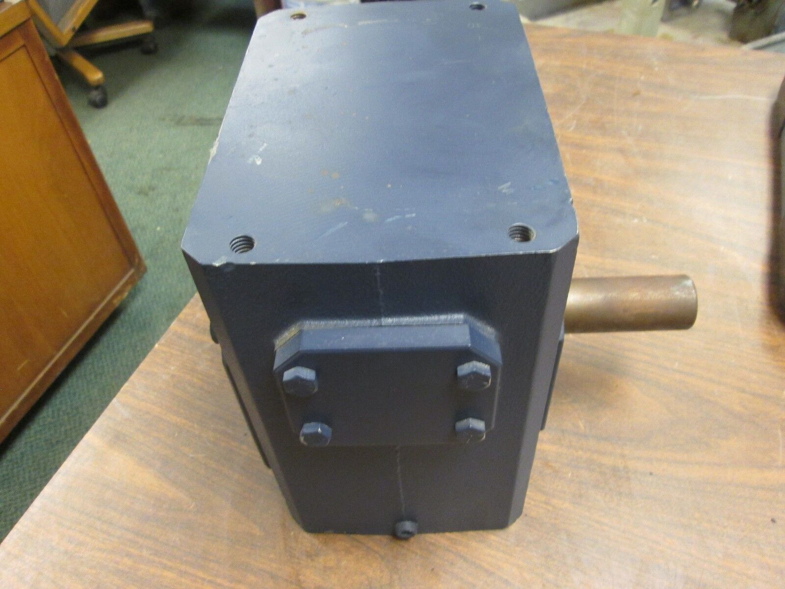 Ohio Gear B832-40-L Iron Man Reducer WB320005.00 Ratio 40:1 2.34 HP In New Surpl