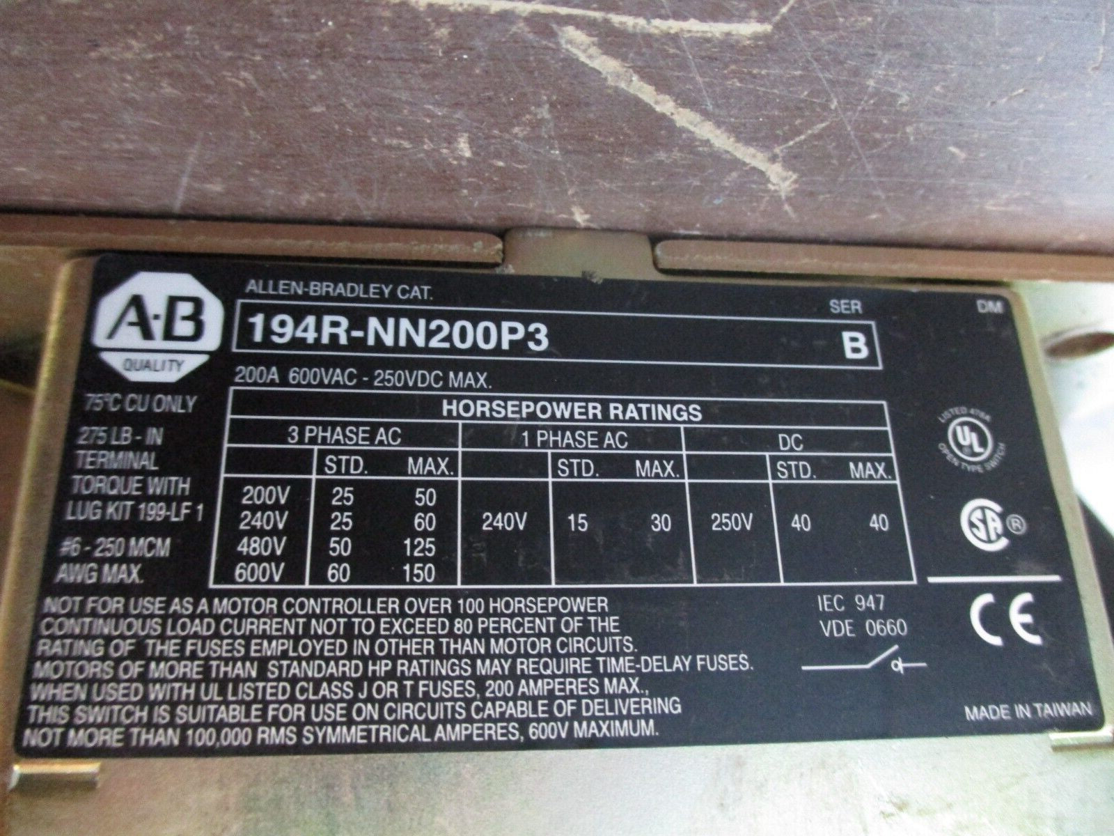 Allen-Bradley Fusible Disconnect Switch 194R-NN200P3 Ser. B 200A 600V 3P Used
